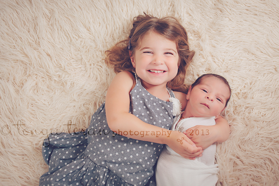 Washington, DC newborn photographer | Tonya Teran Photography - newborn and toddler sibling