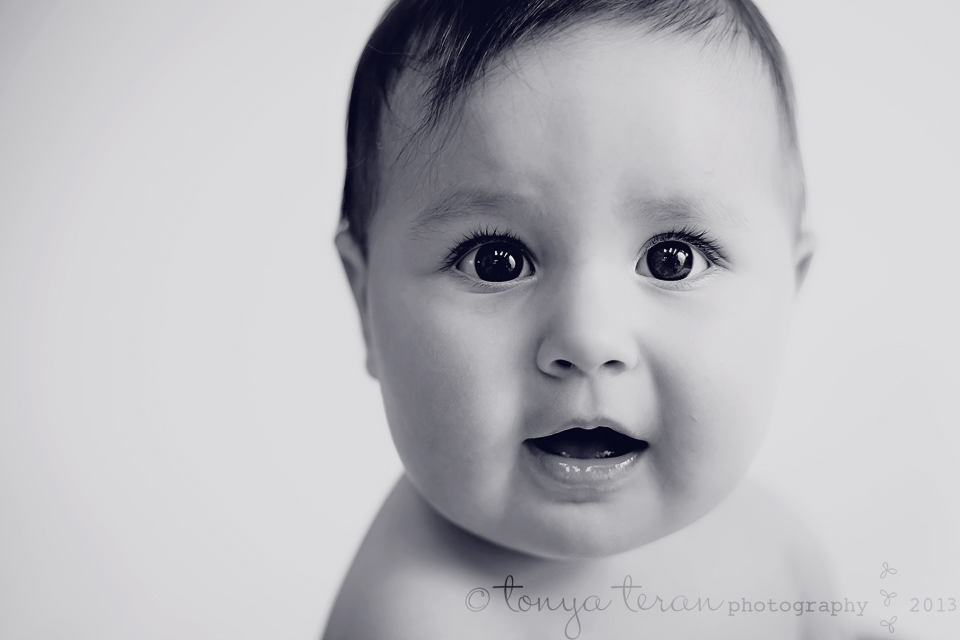 6 month old studio session | Tonya Teran Photography