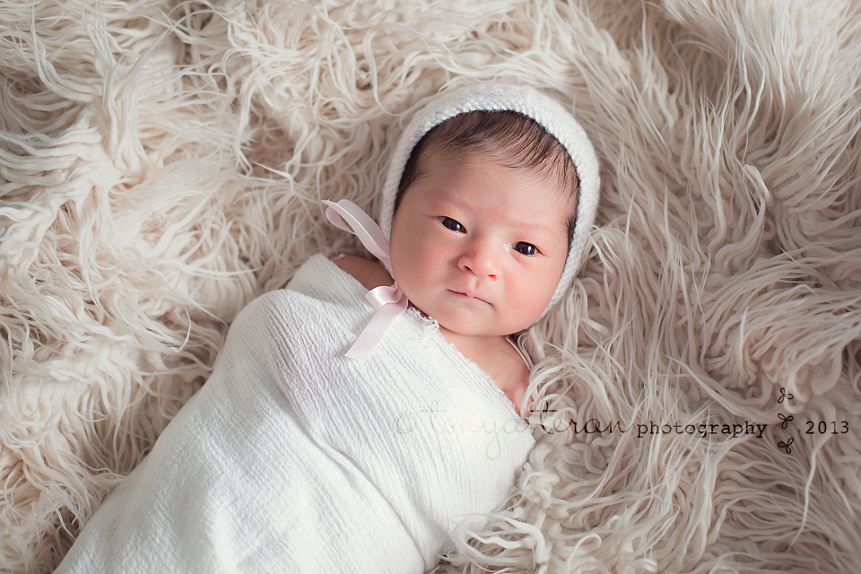 awake newborn pose | Rockville, MD newborn photographer Tonya Teran Photography