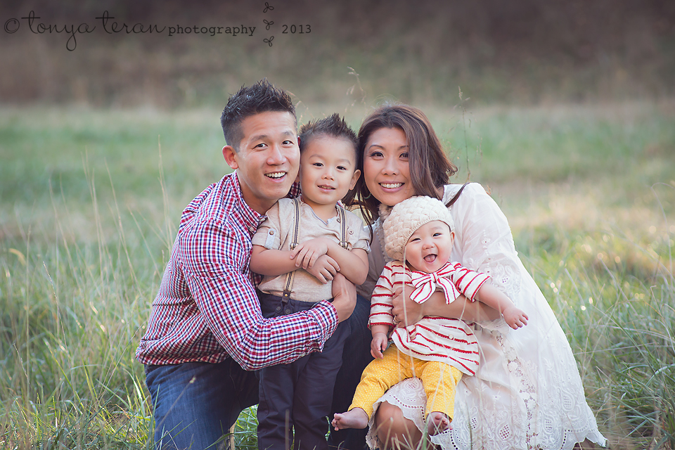 family photography pose | Tonya Teran Photography, Rockville, MD