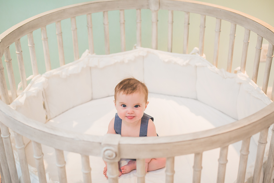 Lifestyle baby session | Bethesda, MD Newborn Baby and Family Photographer | Tonya Teran Photography