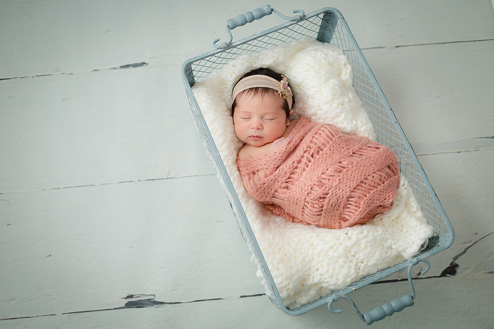 Lifestyle newborn session - Tonya Teran Photography - rockville, MD newborn baby and family photographer