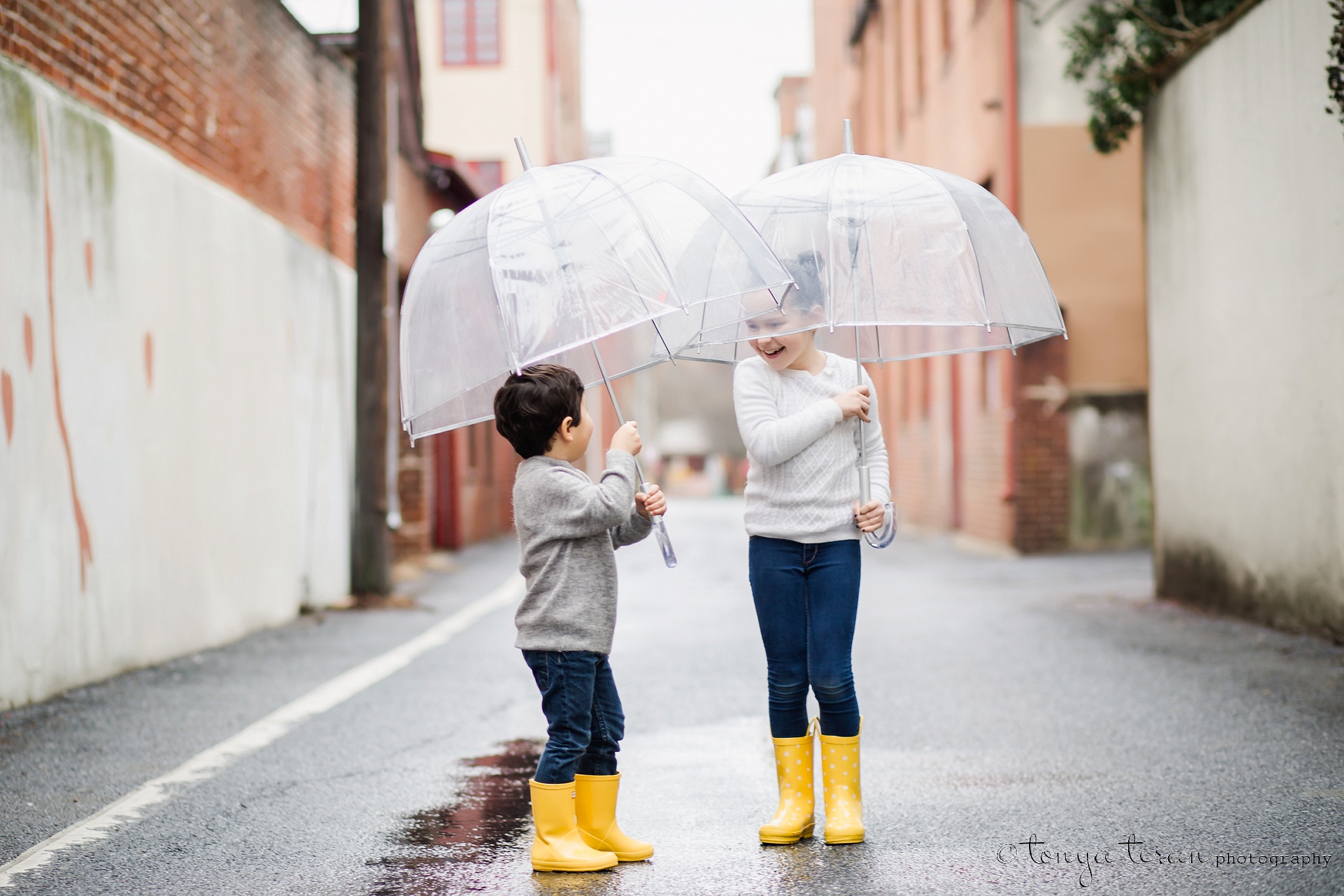 Downtown Sibling Rain Photo Session | Tonya Teran Photography, Frederick, MD Newborn, Baby, and Family Photographer