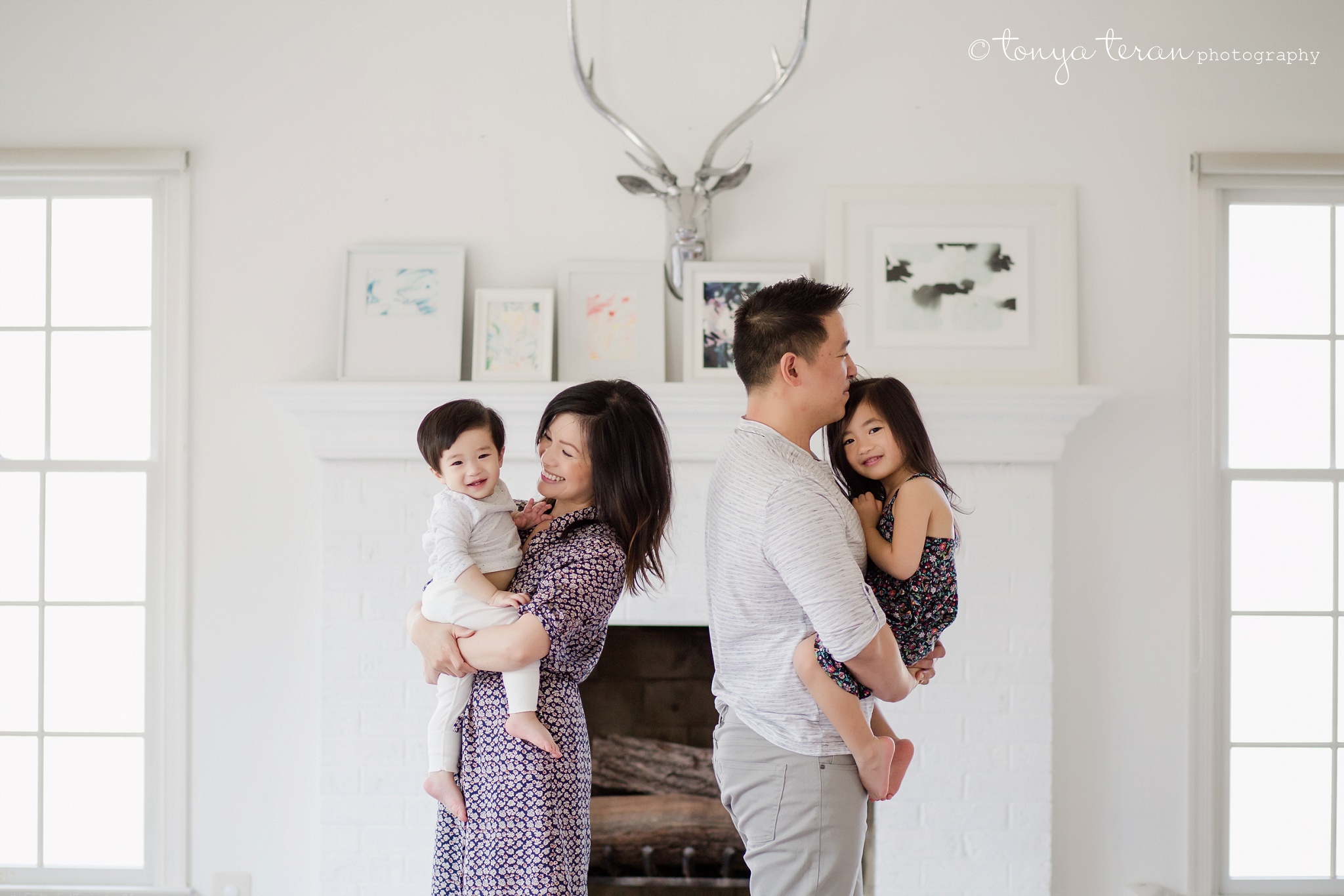 In-home Mini Family Photo Session | Tonya Teran Photography, McLean, VA #1 Best Newborn, Baby, and Family Photographer