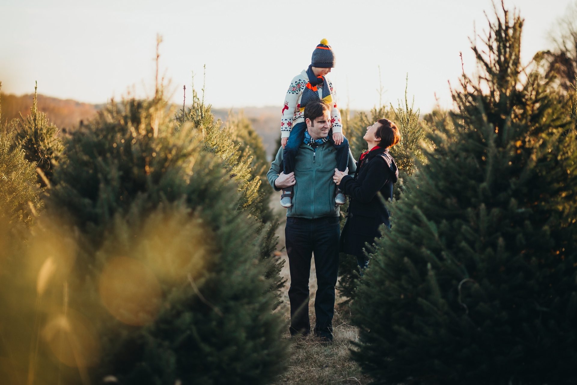 washington-dc-christmas-tree-farm-family-photographer